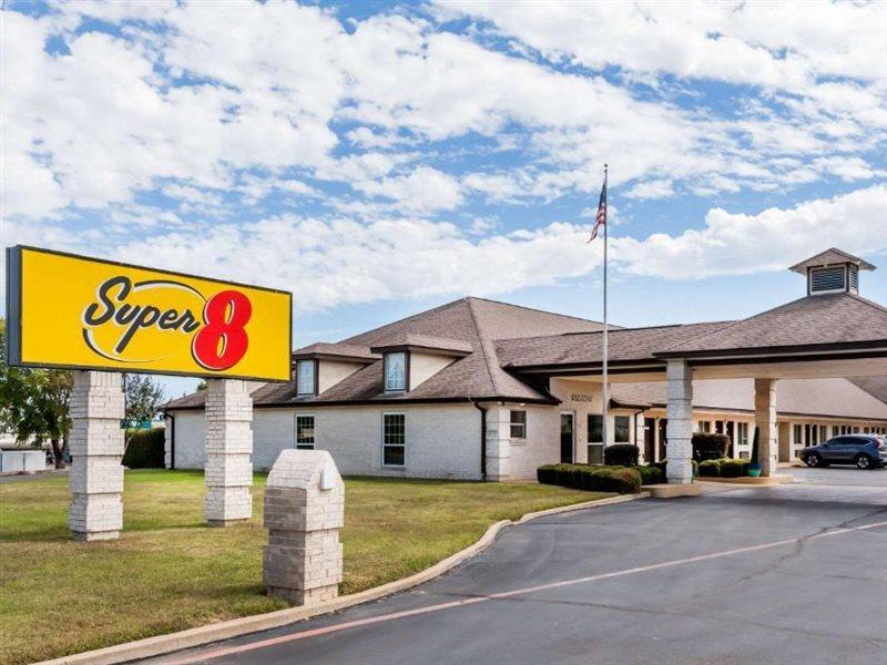 Motel Super 8 By Wyndham Cleburne Exterior foto