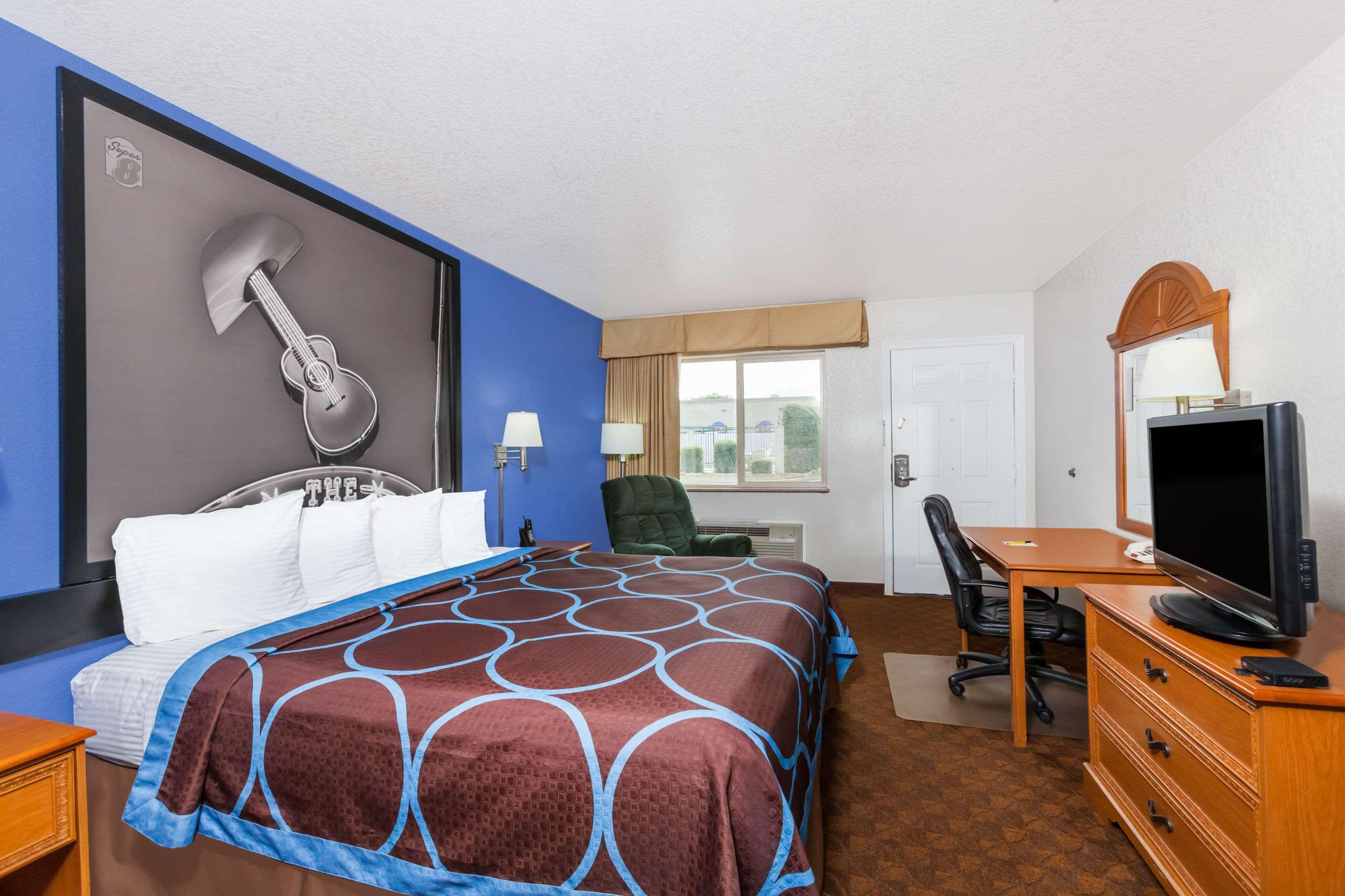 Motel Super 8 By Wyndham Cleburne Exterior foto
