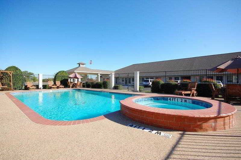 Motel Super 8 By Wyndham Cleburne Exterior foto